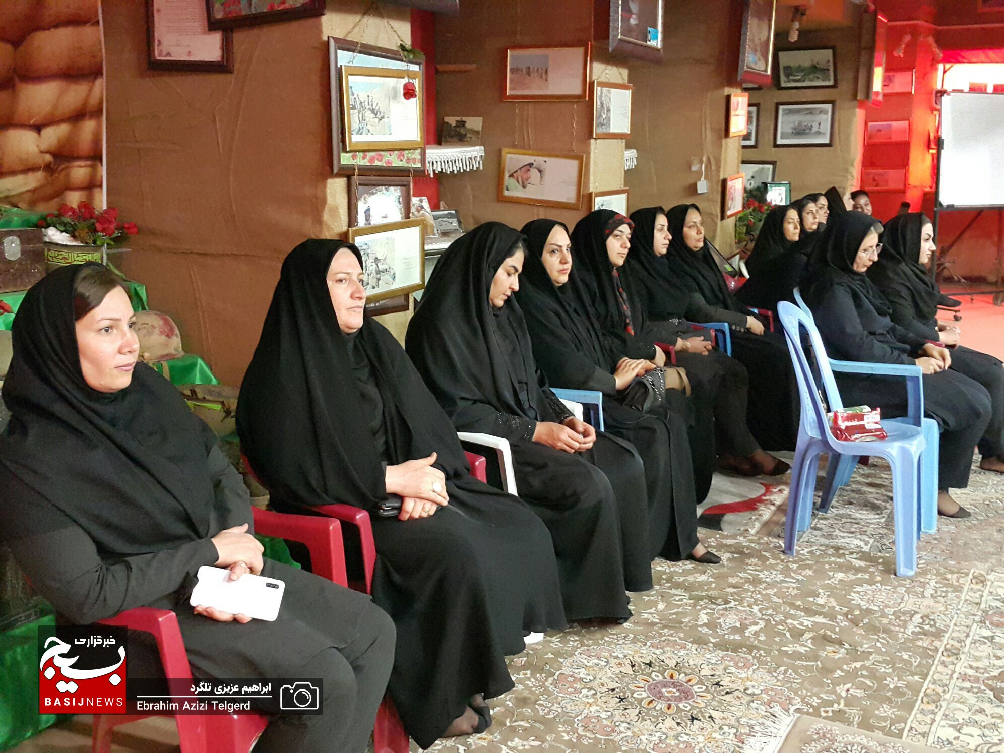 اصناف و بازاریان تحت تاثیر جوسازی رسانه ای دشمن قرار  نگیرند