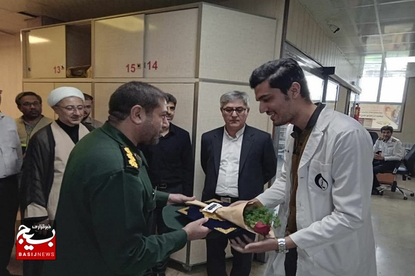 از پزشکان گروه جهادی سفیران سلامت بسیج جامعه پزشکی تقدیر شد+تصاویر