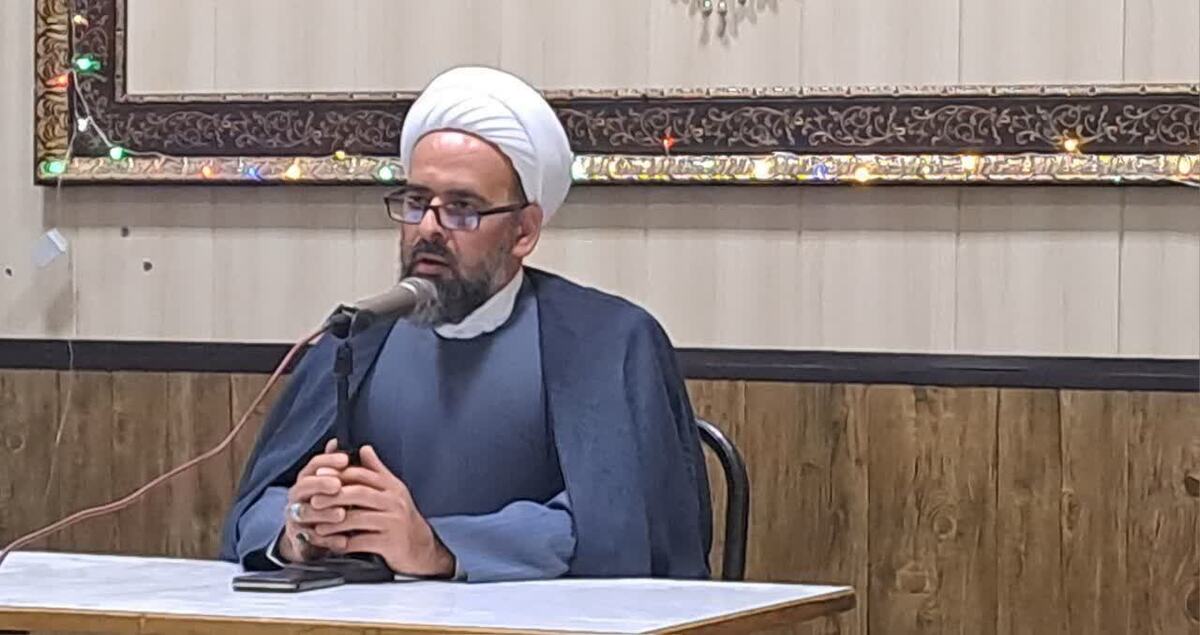 اربعین حسینی بزرگ ترین رسانه زنده دنیا برای احیاء پیام عاشوراست