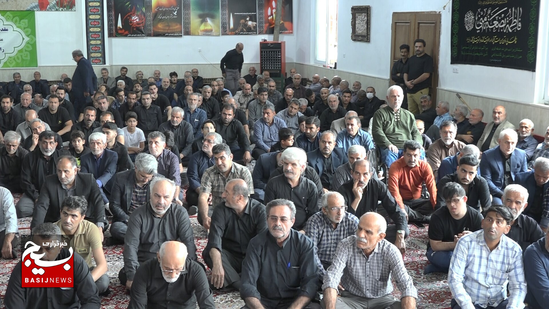 شهدا با الگوگیری از مکتب عاشورا،آبروی ایران در جهان اسلام شدند/  ولایت مداری مهمترین خصوصیات اخلاقی همه شهدا است