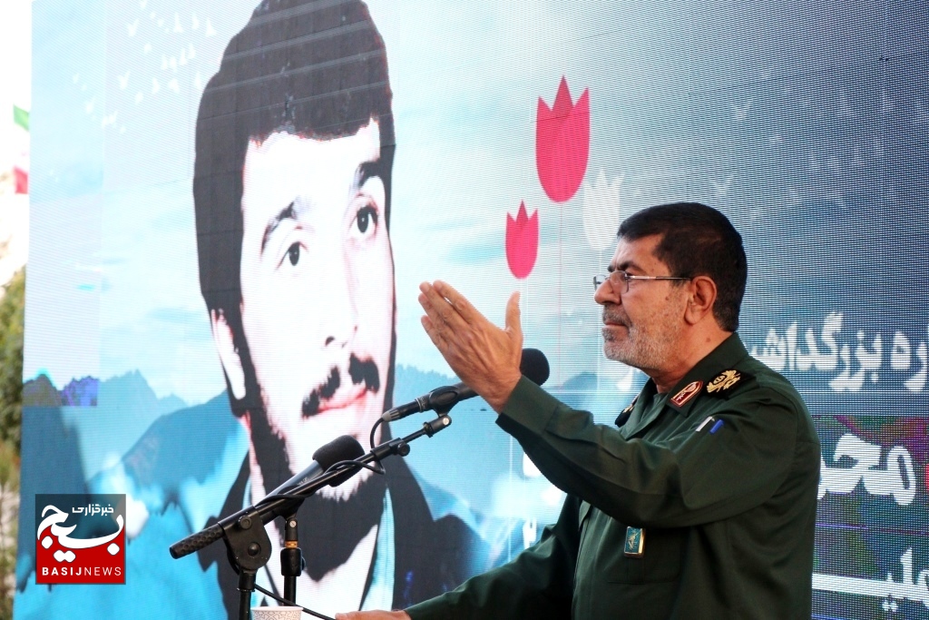 گروهکها تروریستی از عراق نروند، زیر ضربات سهمگین مدافعان ایران هستند/ باید شهید کاوه ها، الگوی مجسم جوانان این مرز و بوم باشند + فیلم گروهکها تروریستی از عراق نروند، زیر ضربات سهمگین مدافعان ایران هستند/ باید شهید کاوه ها، الگوی مجسم جوانان این مرز و بوم باشند + فیلم