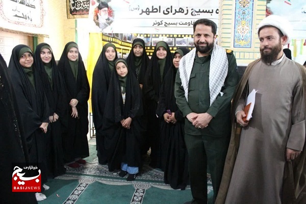 افتتاح نمایشگاه اسوه توسط سپاه ناحیه محمد رسول الله (ص) شیراز +عکس