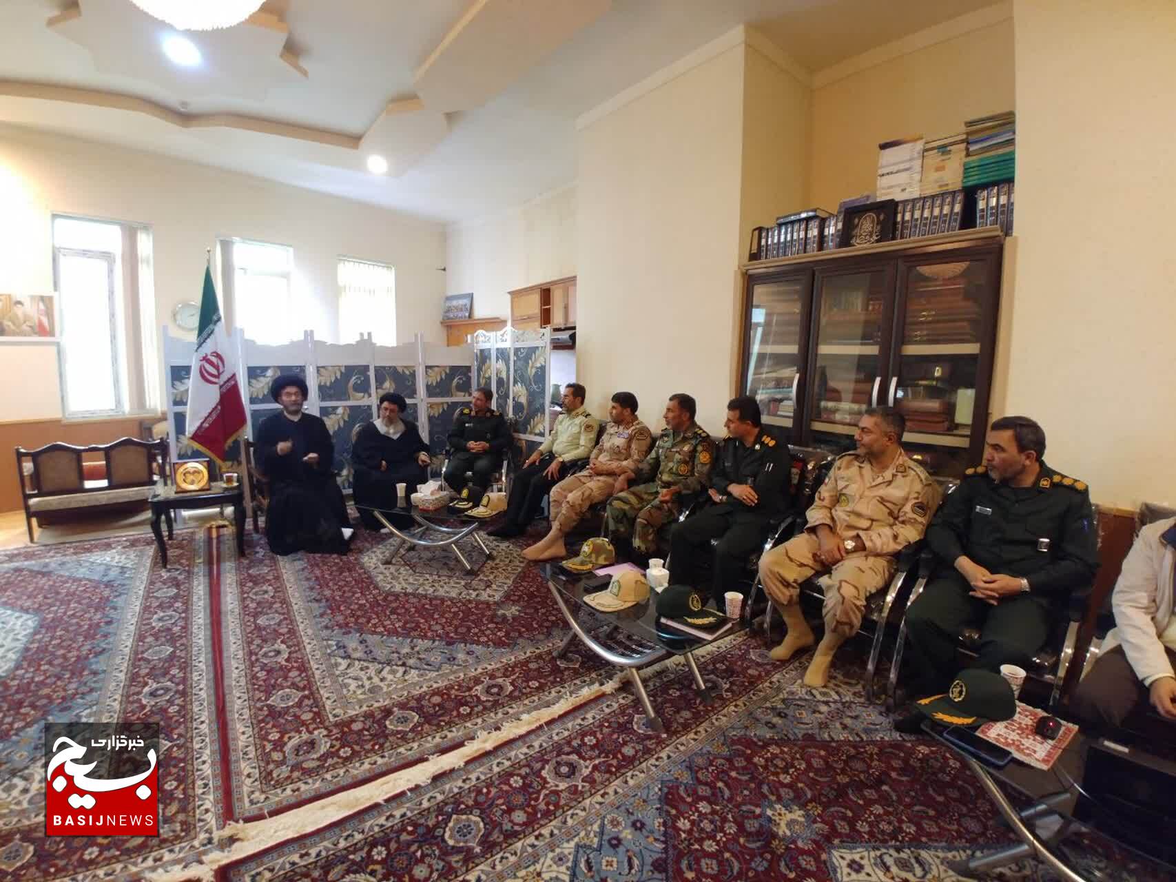 دیدار فرماندهان نظامی و انتظامی استان اردبیل با آیت الله عاملی 
