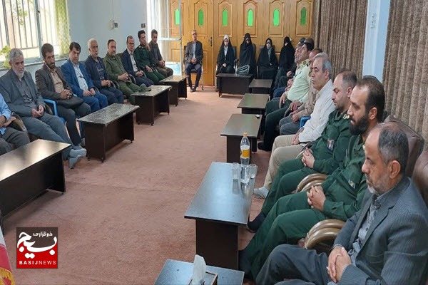 تنها راه نجات در برابر هجمه دشمنان تبیین گنجینه دفاع مقدس است
