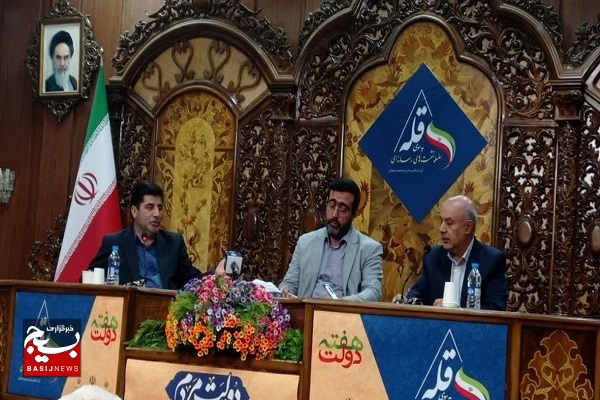مشکلات اصلی در بخش کشاورزی محدودیت منابع آب و خاک است مشکلات اصلی در بخش کشاورزی محدودیت منابع آب و خاک است