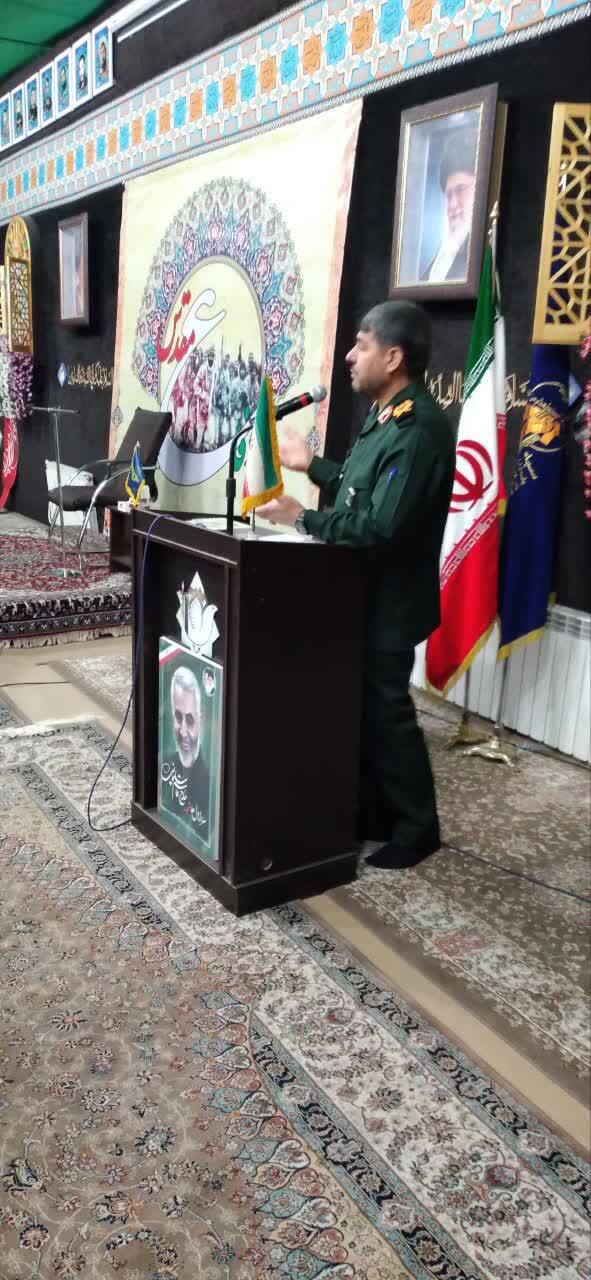 نشست فصلی فرماندهان حوزه های بسیج دانش آموزی سراسر استان