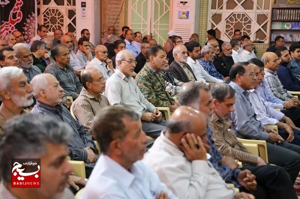 گردهمایی رزمندگان، ایثارگران و جانبازان شهرستان لارستان برگزار شد