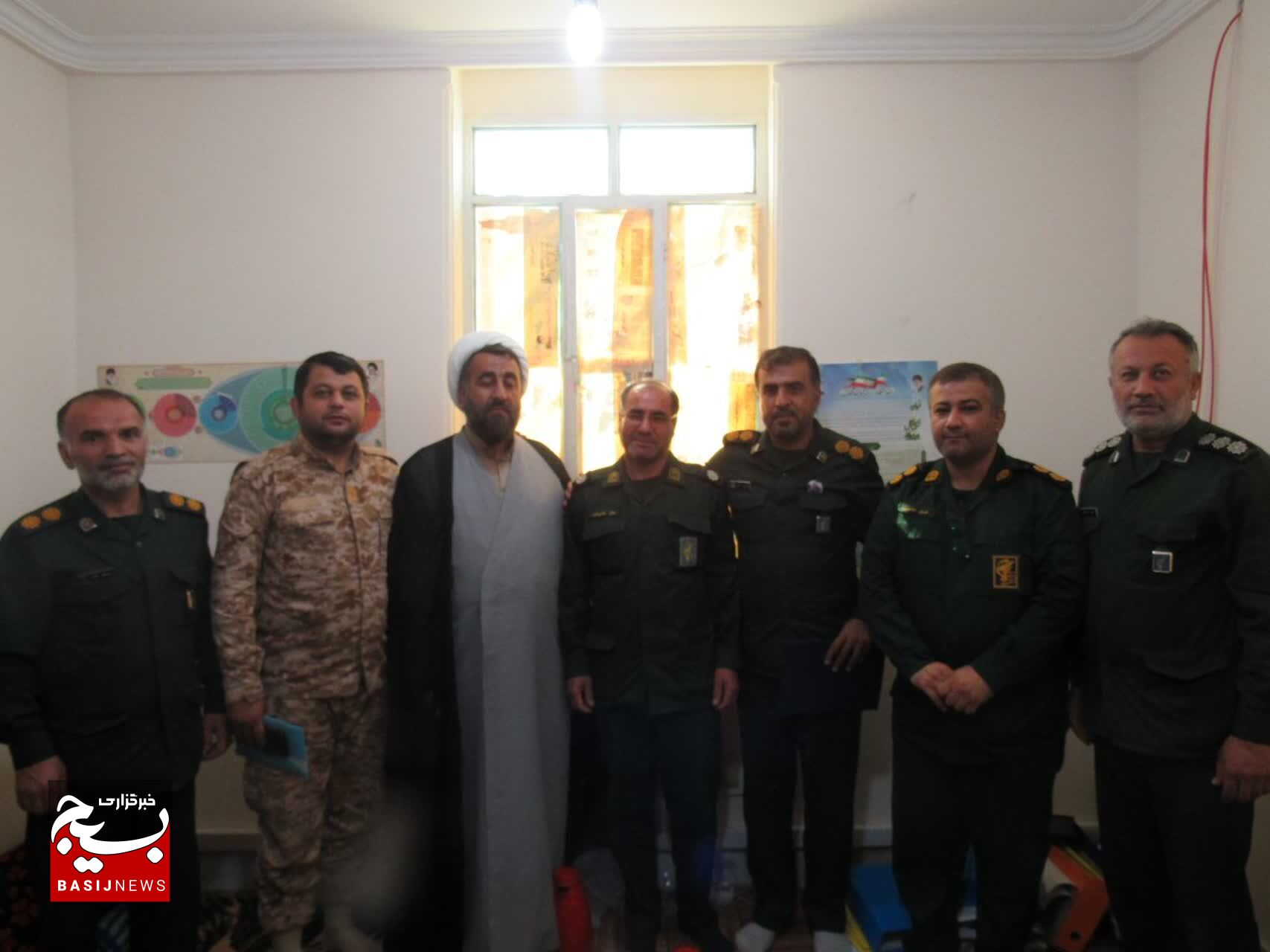 سرکشی از خانواده شهدای پاسدار شهرستان چرام
