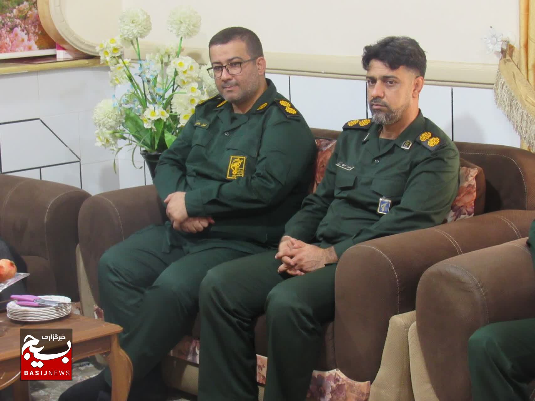 سرکشی از خانواده شهدای پاسدار شهرستان چرام