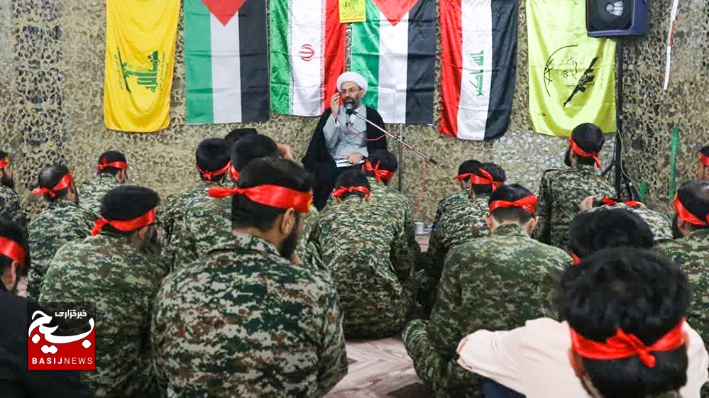 دوره توانمندسازی فرماندهان حوزه و پایگاه‌های بسیج طلاب و روحانیون قم برگزار شد