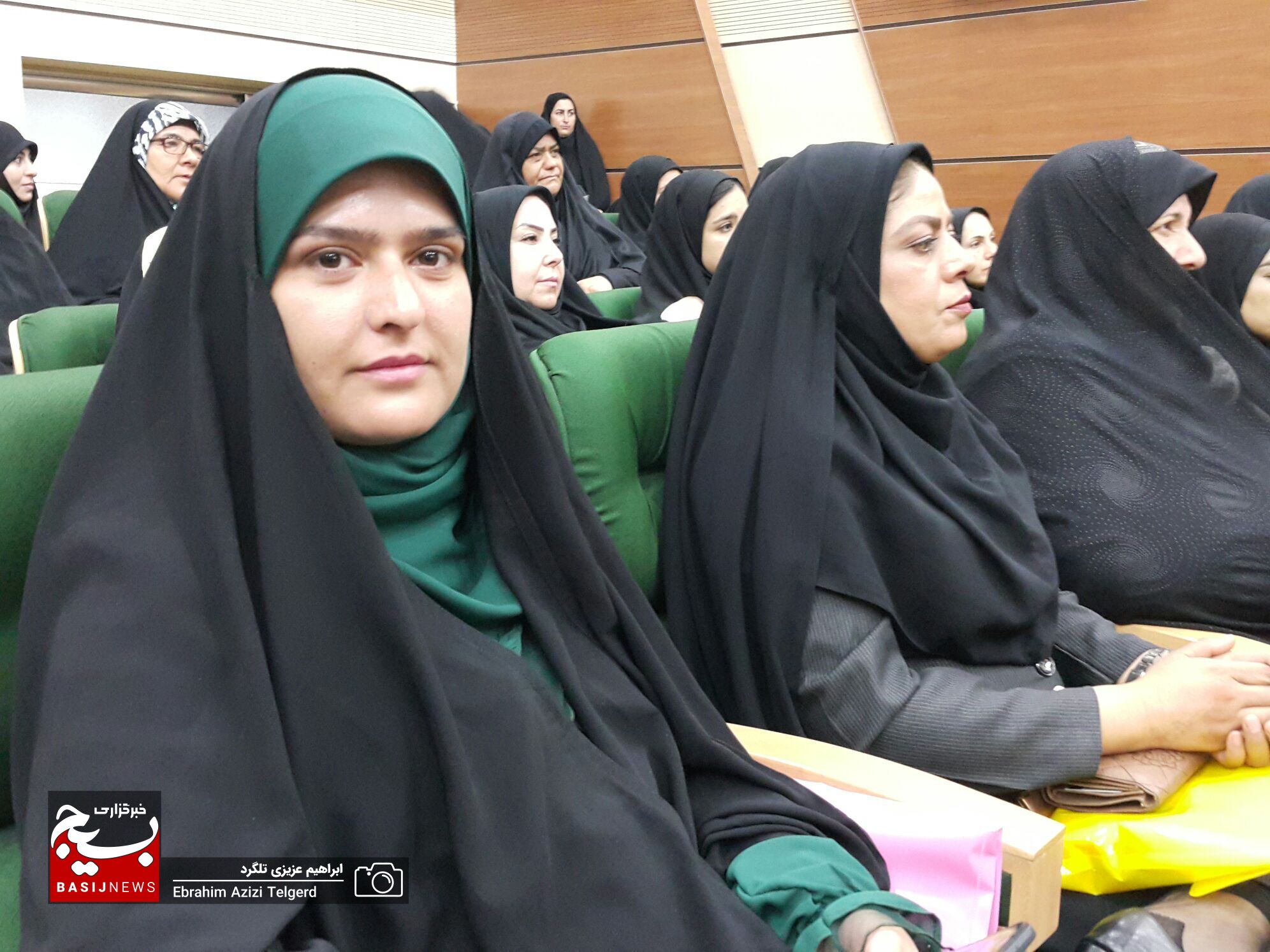 برگزیدگان فرهنگی هنری کهگیلویه و بویراحمد تجلیل شدند برگزیدگان فرهنگی هنری کهگیلویه و بویراحمد تجلیل شدند