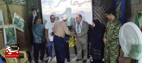 تجلیل از بسیجی پیشکسوت شکرالله سلیمانی از رزمندگان دفاع مقدس