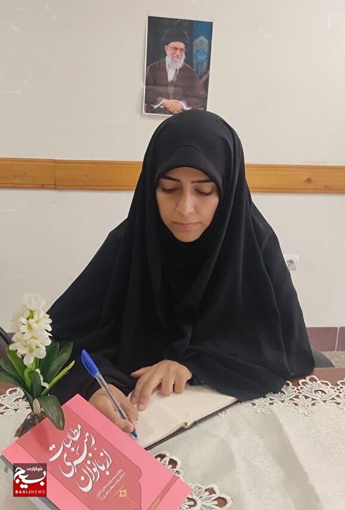 به همت حوزه مقاومت حضرت فاطمه(س)
اجرای 50 عنوان برنامه شاخص ویژه هفته دفاع مقدس در سمنان