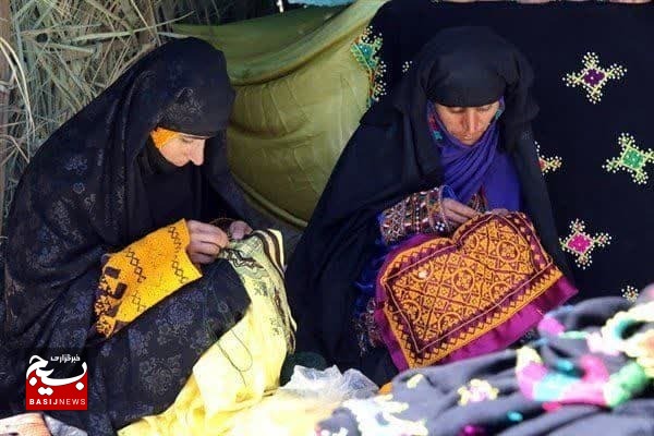 ایجاد اشتغال خانگی برای بیش از ۱۰۰ نفر در کتابخانه