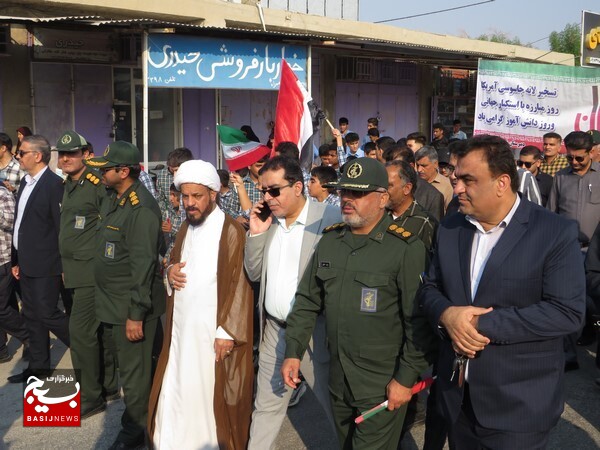 راهپیمایی پر شور  13 آبان در دلوار برگزار شد