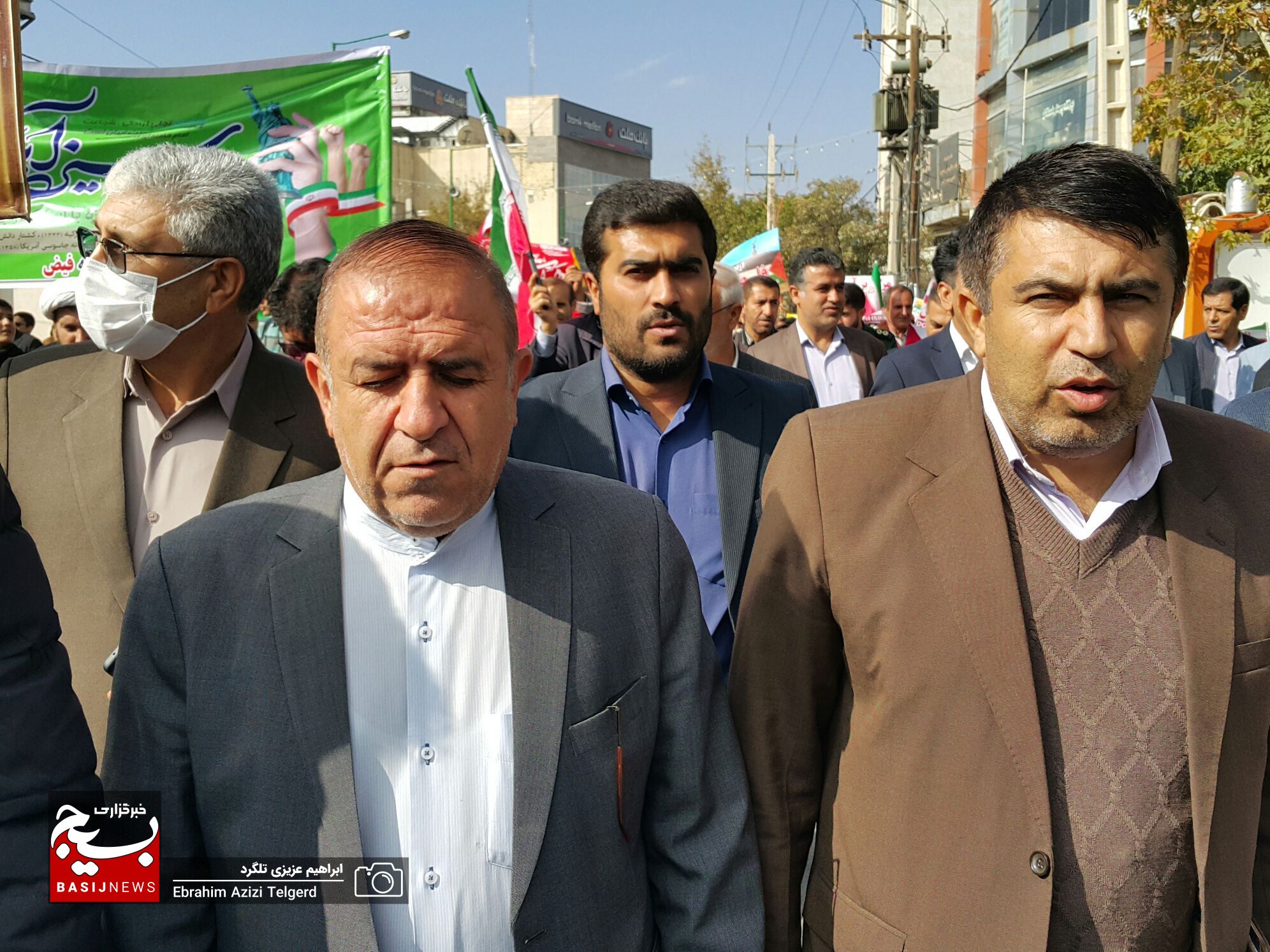 تصاویری باشکوه از راهپیمایی ۱۳ آبان‌ در یاسوج