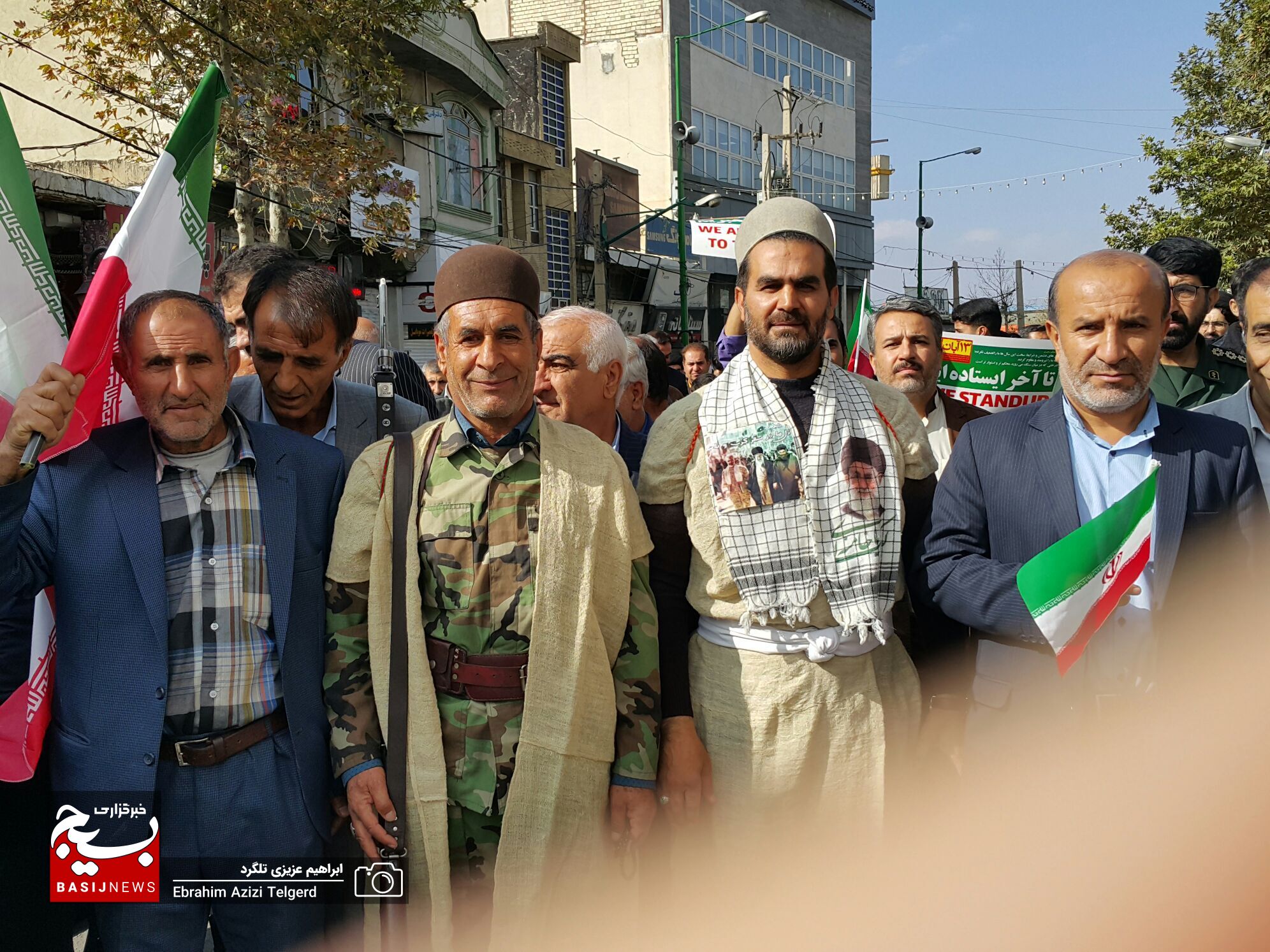 تصاویری باشکوه از راهپیمایی ۱۳ آبان‌ در یاسوج