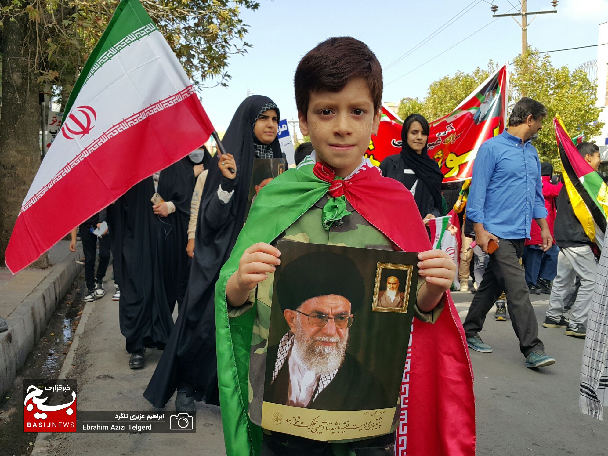 تصاویری باشکوه از راهپیمایی ۱۳ آبان‌ در یاسوج