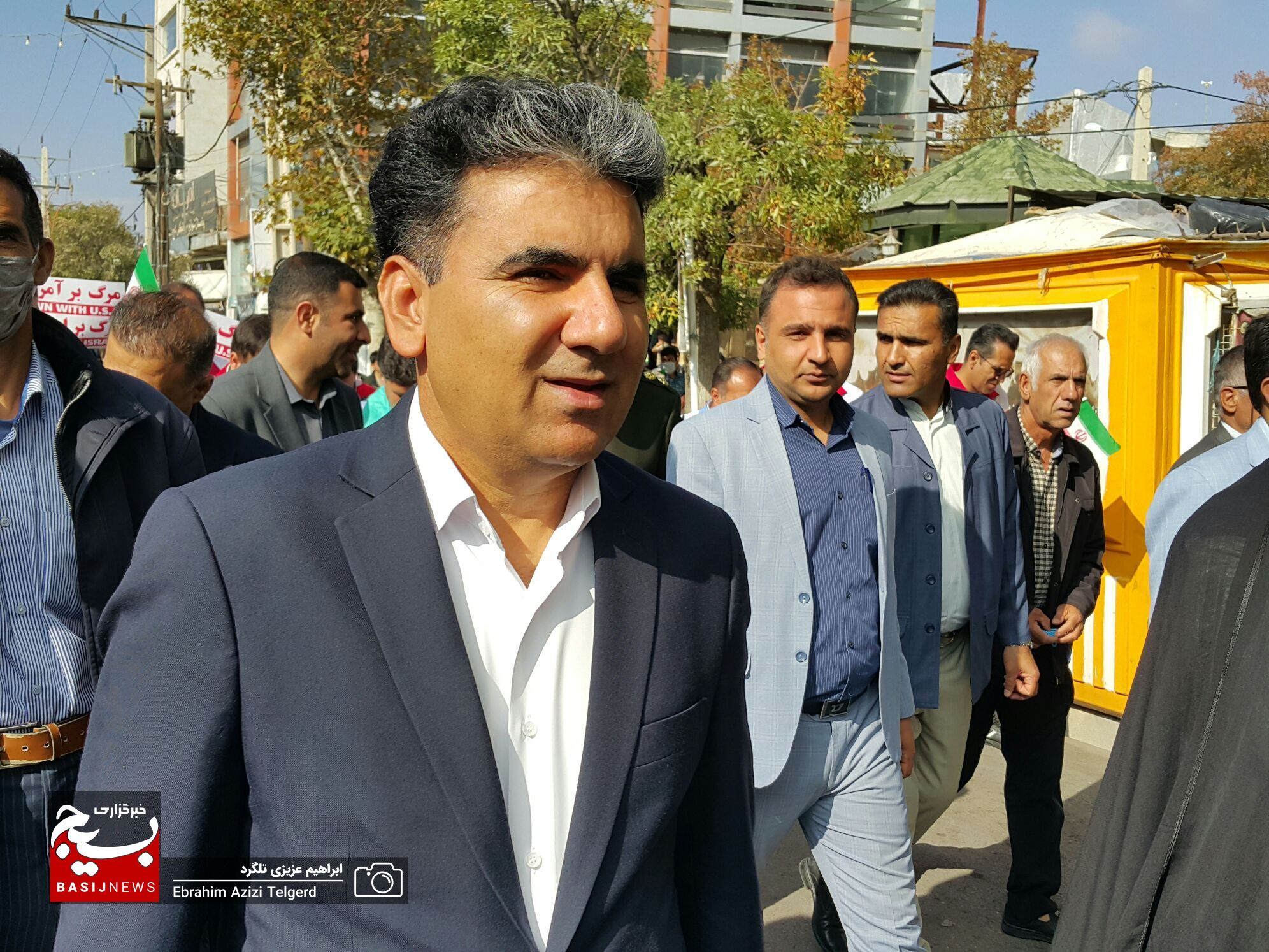 تصاویری باشکوه از راهپیمایی ۱۳ آبان‌ در یاسوج + (تصویر )