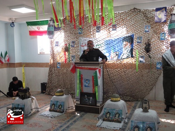 برگزاری یادواره شهدا در مدرسه امام صادق(ع) روستای پهلوانکشی برگزاری یادواره شهدا در مدرسه امام صادق(ع) روستای پهلوانکشی
