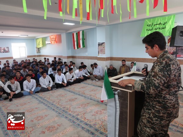 برگزاری یادواره شهدا در مدرسه امام صادق(ع) روستای پهلوانکشی برگزاری یادواره شهدا در مدرسه امام صادق(ع) روستای پهلوانکشی
