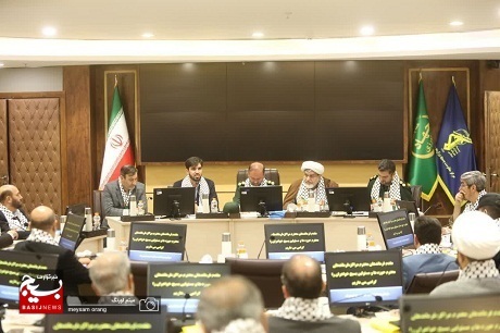 نشست هم‌اندیشی فرماندهان مراکز و حوزه های مقاومت بسیج