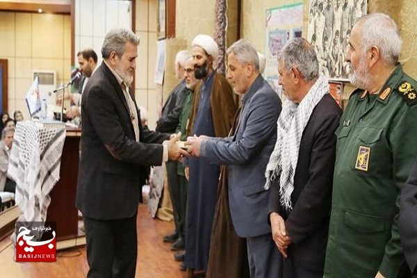 نباید بگذاریم دفاع مقدس به فراموشی سپرده شود