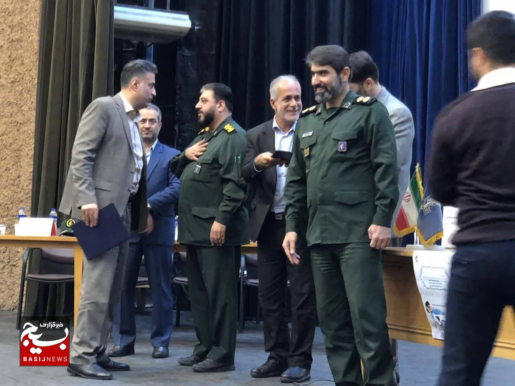 جدیت در مطالبه‌گری از مسئولیت‌های خطیر بسیج