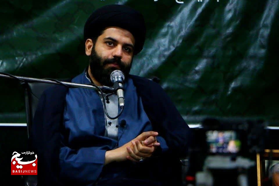 دوره تربیت جهادگر تبیین مسائل فلسطین در مدرسه علمیه حقانی برگزار شد