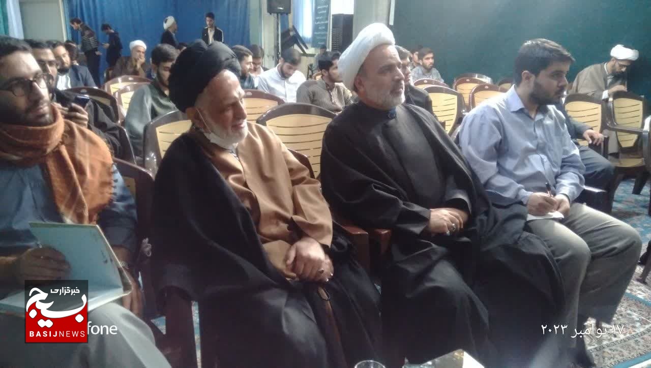 دوره تربیت جهادگر تبیین مسائل فلسطین در مدرسه علمیه حقانی برگزار شد