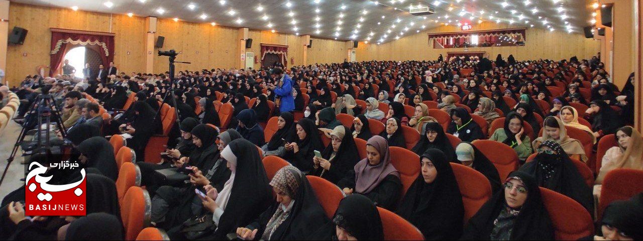 آیین اختتامیه دومین جشنواره ملی رسانه‌ای بانوان «حریم رسالت»
