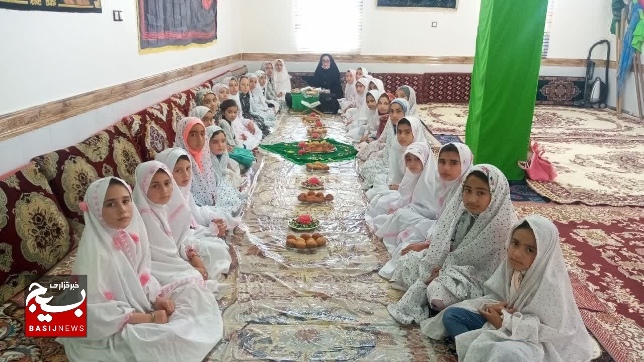 الگو باشیم