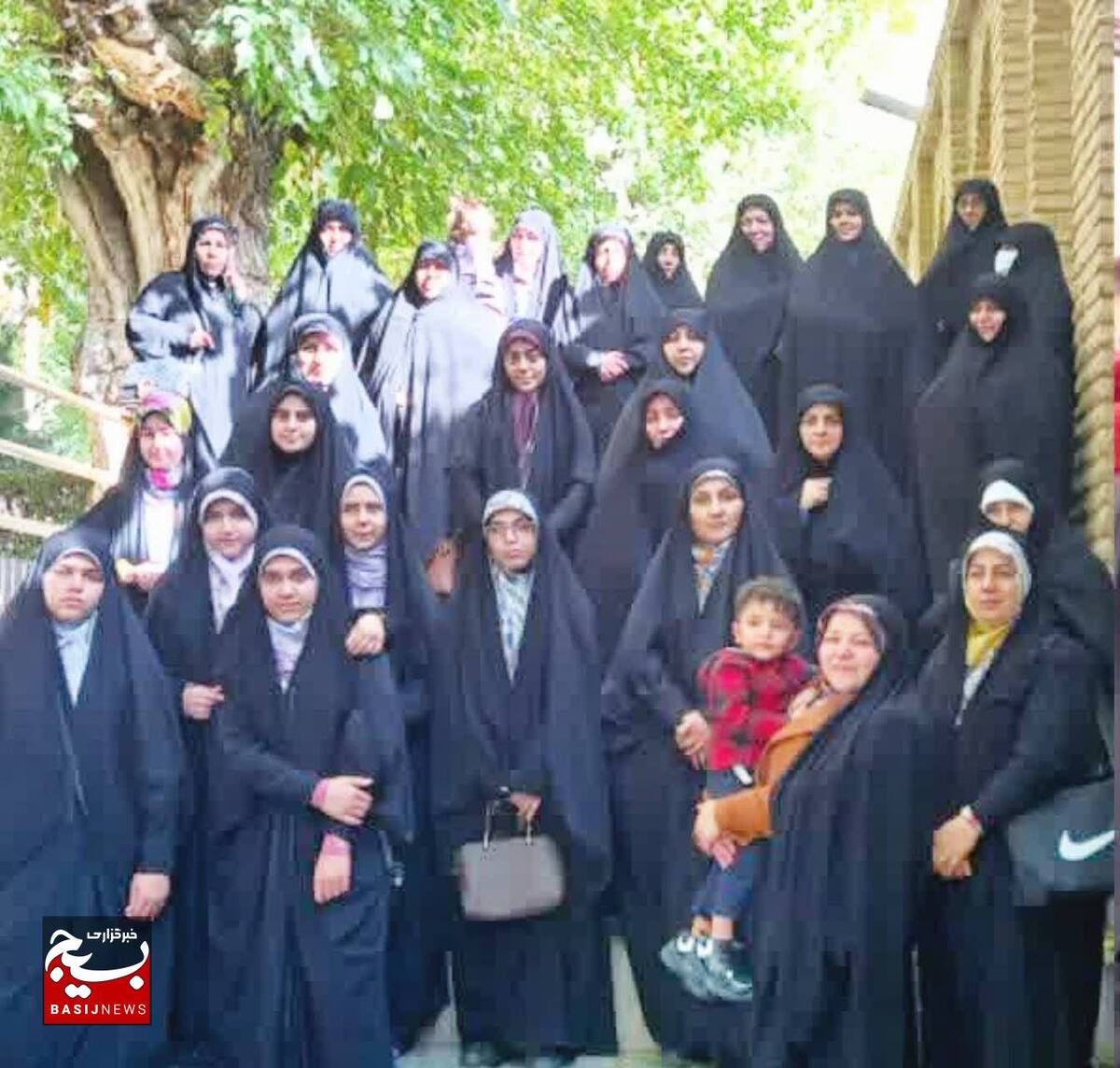 برگزاری اردوی فرهنگی تربیتی به مشهدمقدس با یاد سردار شهید علی میوه چین
