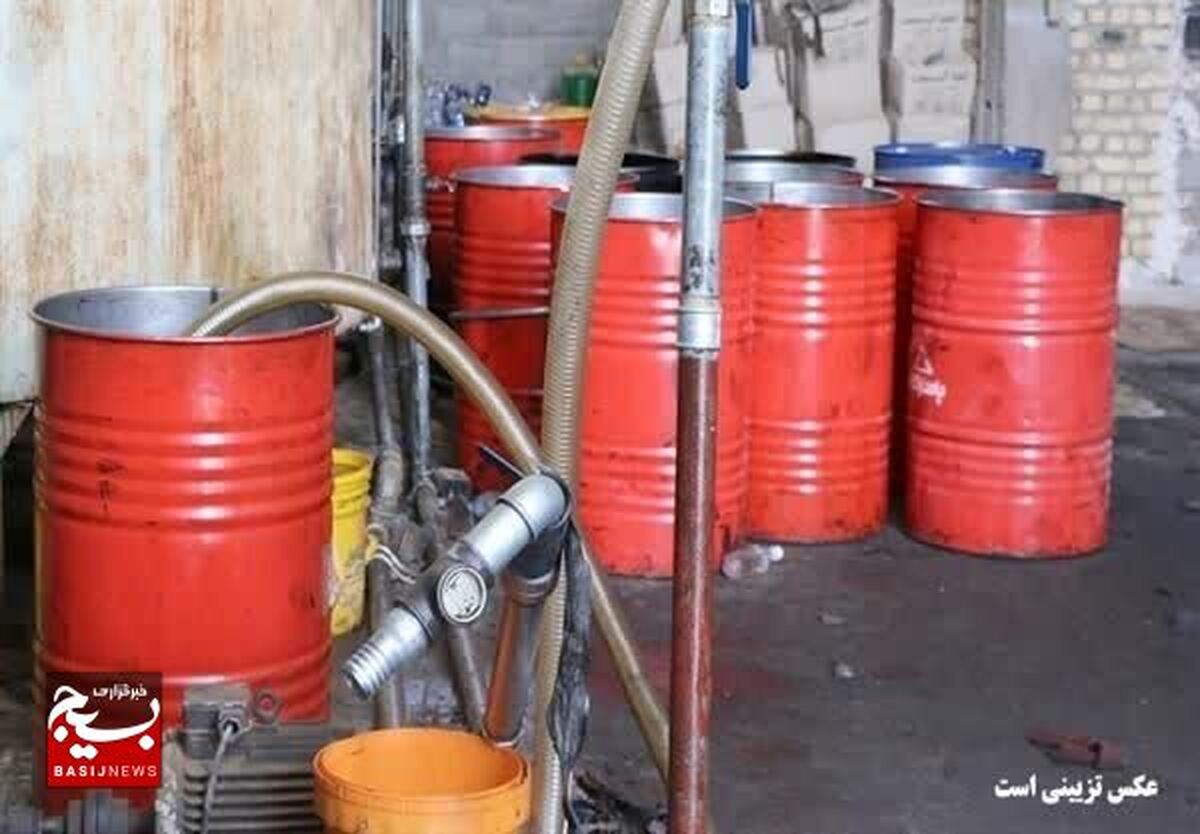 پلمب کارگاه تولید روغن صنعتی تقلبی در قزوین