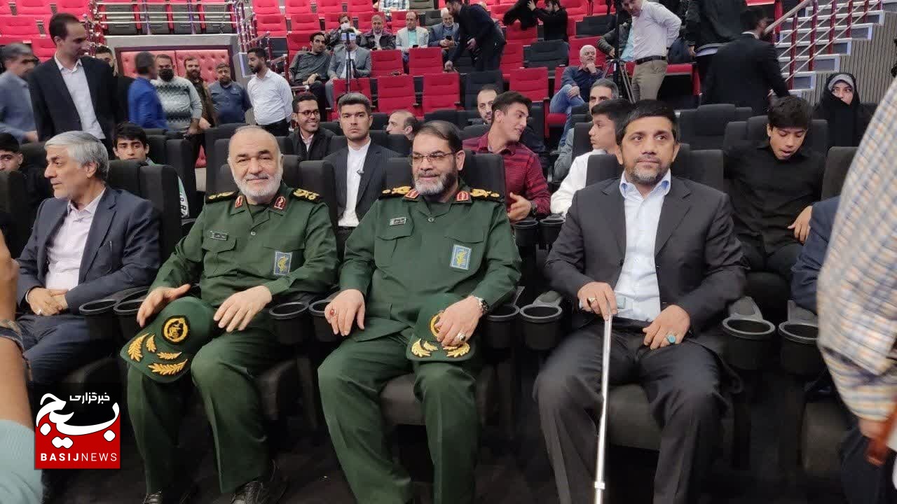 ورود زمینی به غزه بزرگ‌ترین اشتباه رژیم صهیونیستی بود/پیشکسوت‌ها مثل ستاره در آسمان، صورت فلکی شخصیت ایران را ساخته‌اند