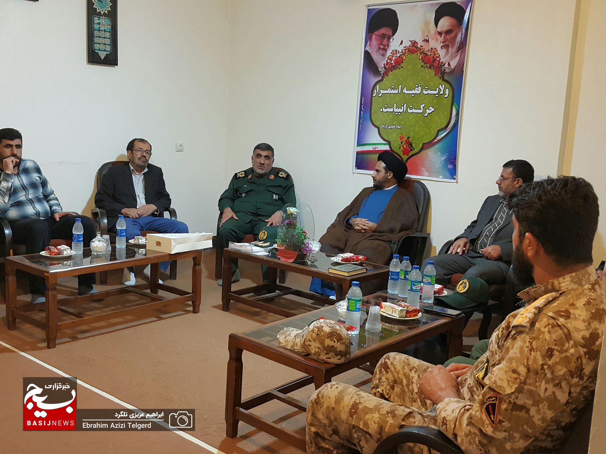 دیدار فرمانده تیپ ۴۸ فتح با امام جمعه گچساران / حجت الاسلام هاشمی منش: تیپ ۴۸ فتح مایه افتخار کشور است