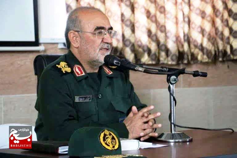اوج حضور و درخشش بسیجیان حوزه سلامت در بحران کرونا دیده شد/نفوذ تفکر بسیجی تنها مختص ایران نیست