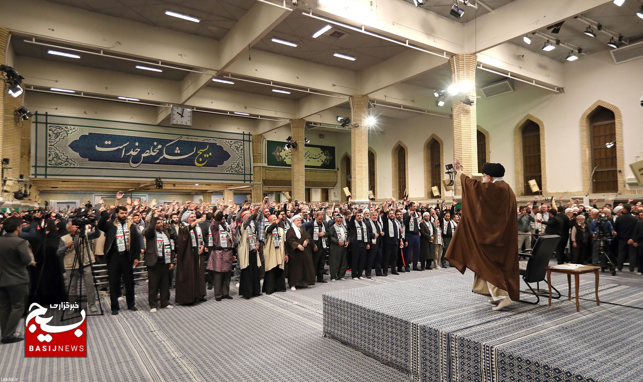 گزارش تصویری بسیج عشایری دیدار با رهبری