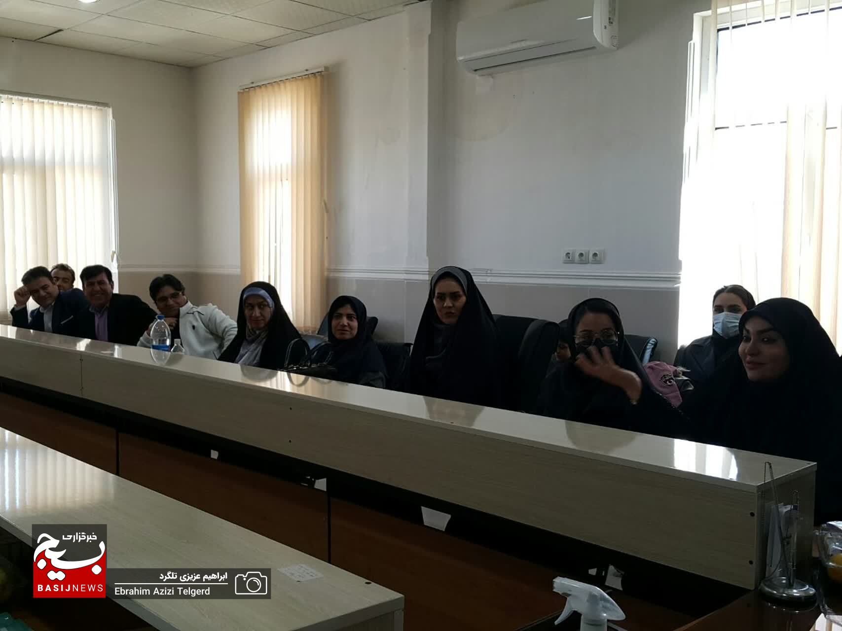 برگزیدگان جشنواره های شعر و ادبیات داستانی بسیج در یاسوج تجلیل شدند