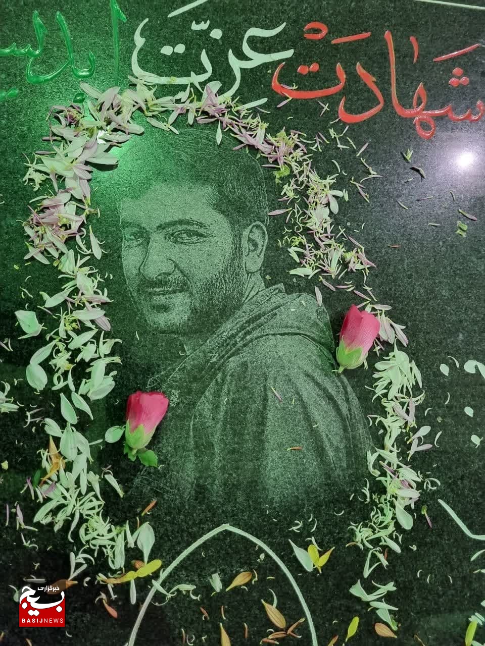 شهید مدافع حرم محسن محمدی می گفت می دانم اسم من برای شهدا رفت. شهید مدافع حرم محسن محمدی می گفت می دانم اسم من برای شهدا رفت.