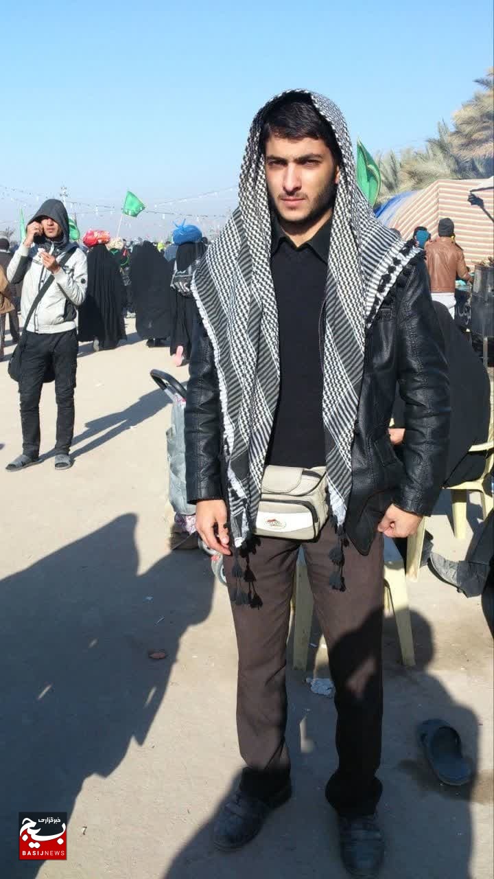 شهید مدافع حرم محسن محمدی می گفت می دانم اسم من برای شهدا رفت. شهید مدافع حرم محسن محمدی می گفت می دانم اسم من برای شهدا رفت.