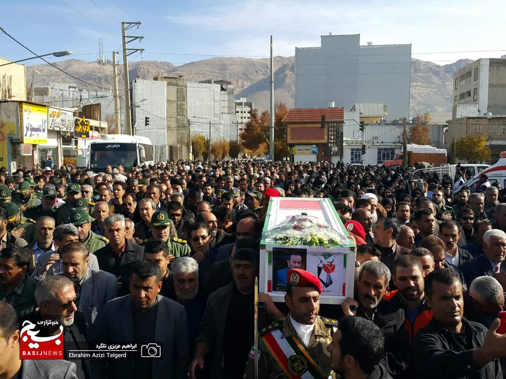 تشییع باشکوه پیکر جانباز شهید سید علی فردوسیان در یاسوج +( تصاویر)