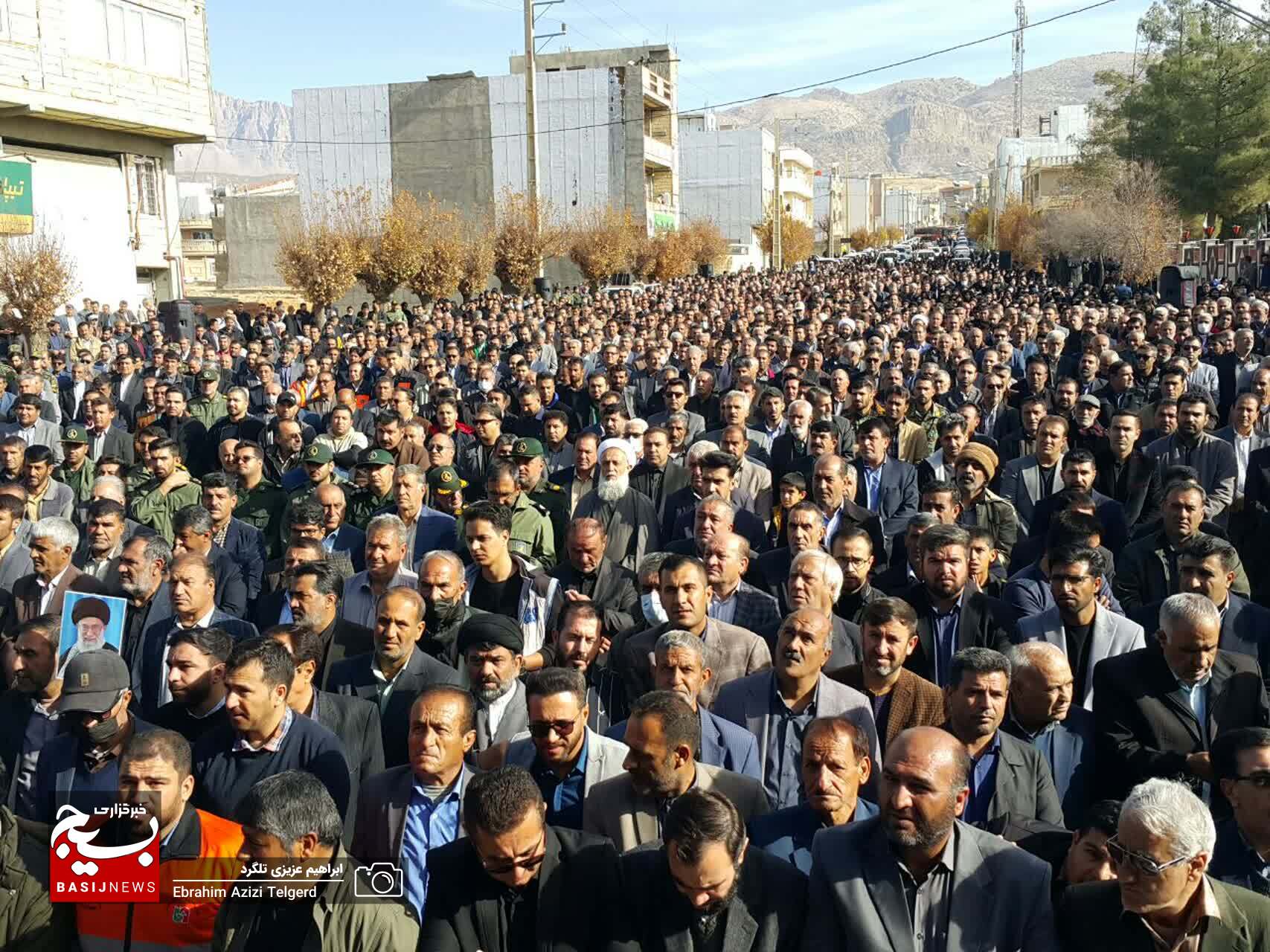 تشییع باشکوه پیکر جانباز شهید سید علی فردوسیان در یاسوج +( تصاویر)