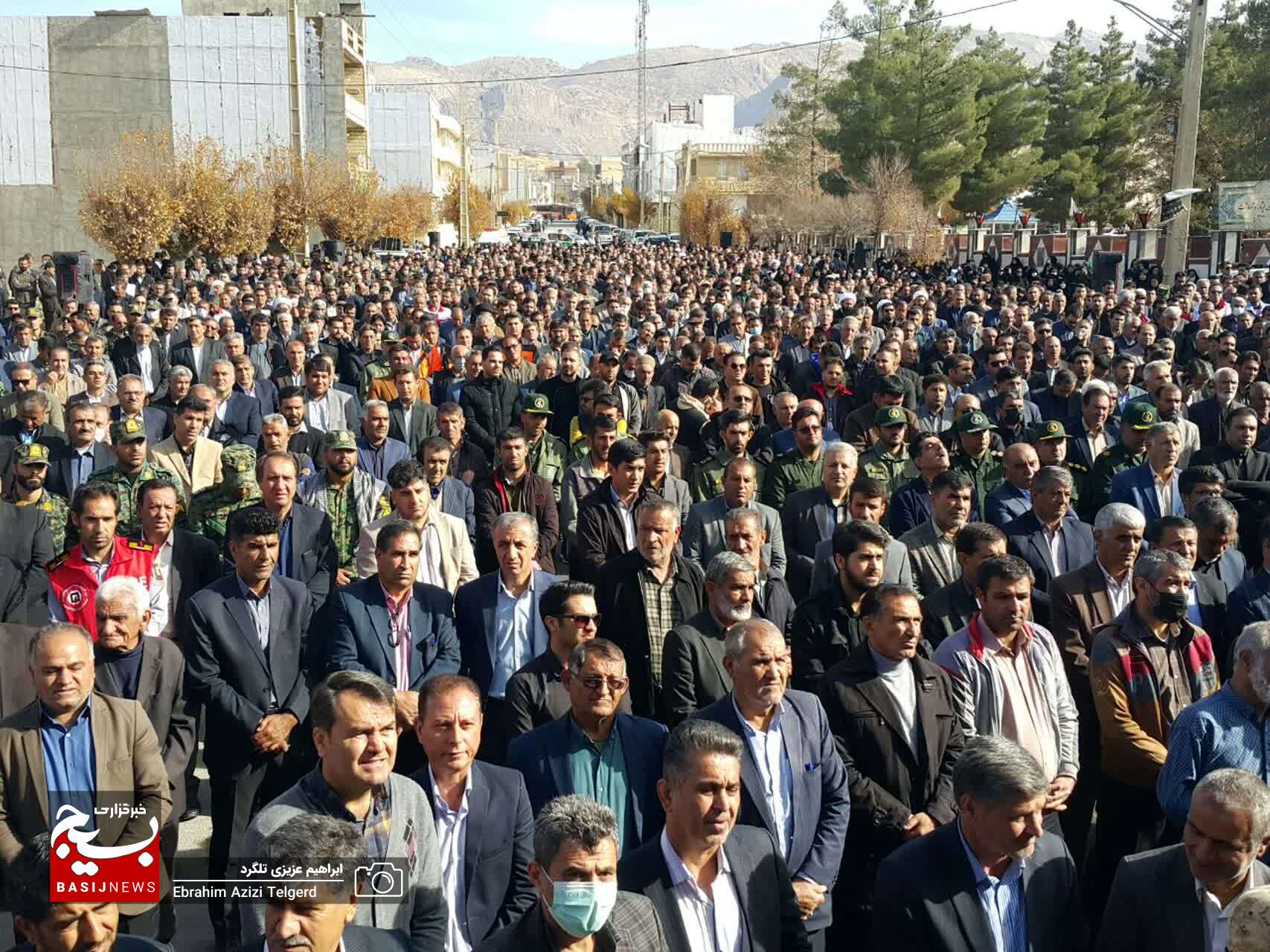 تشییع باشکوه پیکر جانباز شهید سید علی فردوسیان در یاسوج +( تصاویر)
