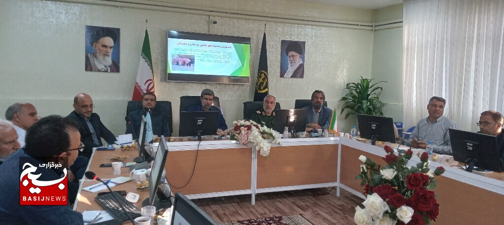 لزوم مبارزه با آفات محصولات کشاورزی در جهت حمایت از تولید و رفاه معیشتی کشاورزان لزوم مبارزه با آفات محصولات کشاورزی در جهت حمایت از تولید و رفاه معیشتی کشاورزان