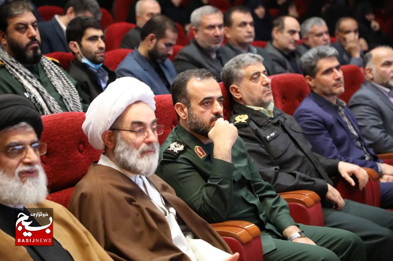مجامع بسیج با ظرفیت نخبگانی مورد توجه دستگاه‌های اجرایی باشد
