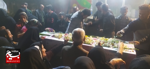 شهید گمنام مهمان مردم روستای محمدعامری شد شهید گمنام مهمان مردم روستای محمدعامری شد