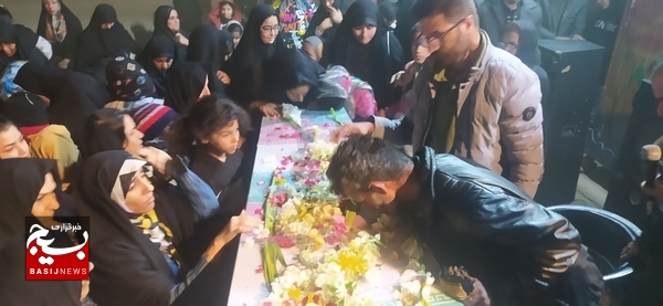 شهید گمنام مهمان مردم روستای محمدعامری شد شهید گمنام مهمان مردم روستای محمدعامری شد