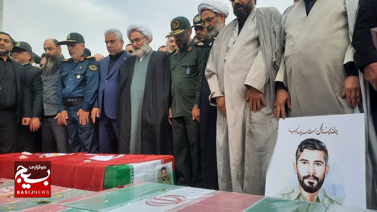 پیکر شهید مدافع امنیت و ۶ شهید گمنام در رشت تشییع شد پیکر شهید مدافع امنیت و ۶ شهید گمنام در رشت تشییع شد