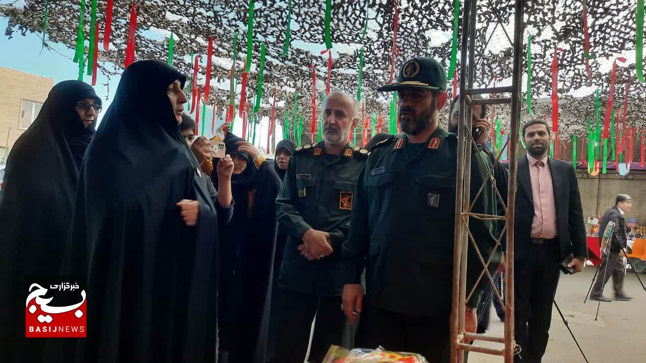 افتتاح نمایشگاه جشنواره شمیم علوی